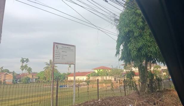 Kabel Optik Serabut Kian Parah, Warga Dorong Pemko Pekanbaru Aksi Cepat
